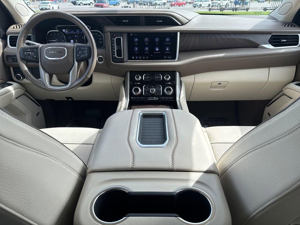 used 2021 GMC Yukon car, priced at $50,939