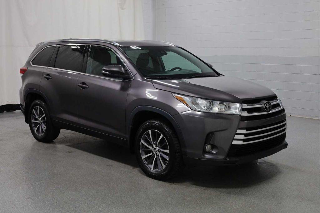 used 2019 Toyota Highlander car, priced at $22,995