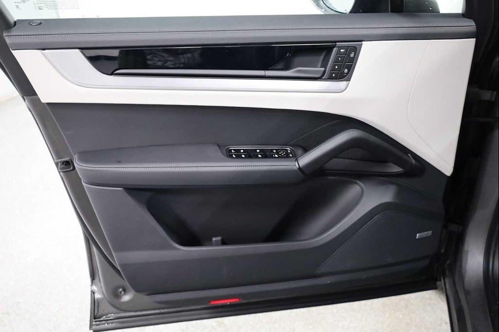 new 2026 Porsche Cayenne car, priced at $117,640