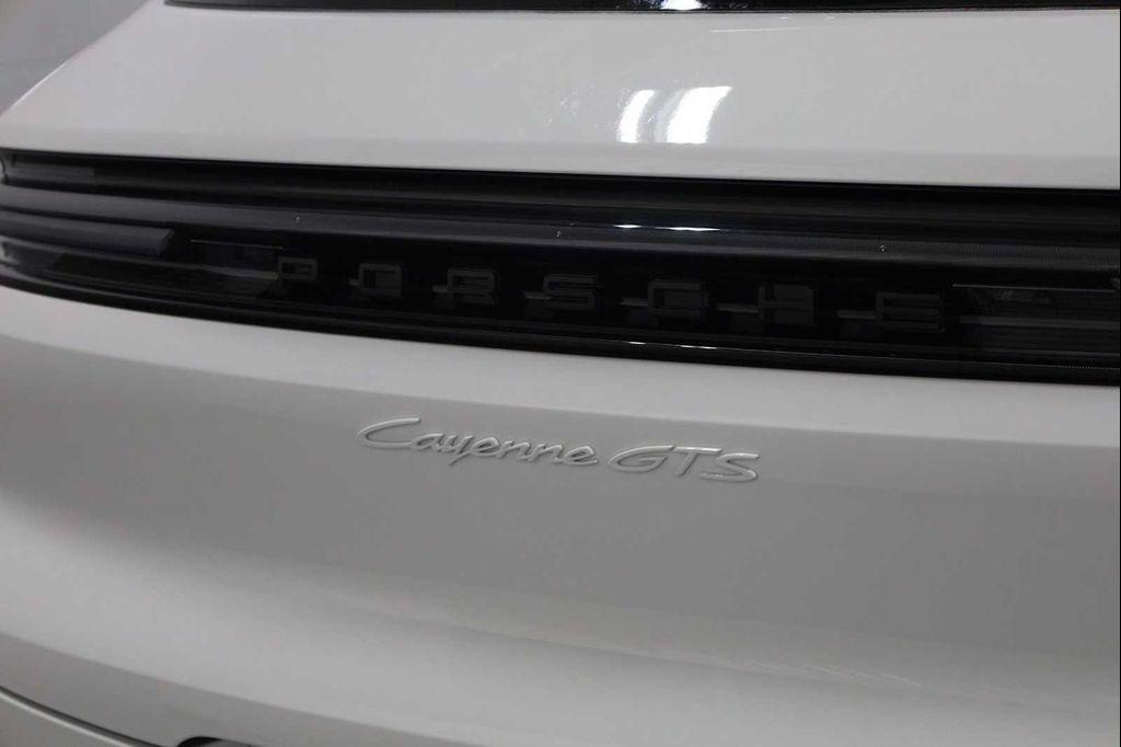 new 2025 Porsche Cayenne car, priced at $165,075