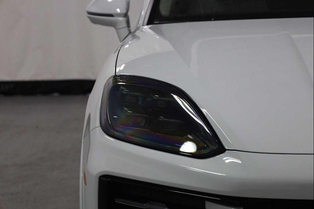 new 2025 Porsche Cayenne car, priced at $165,075