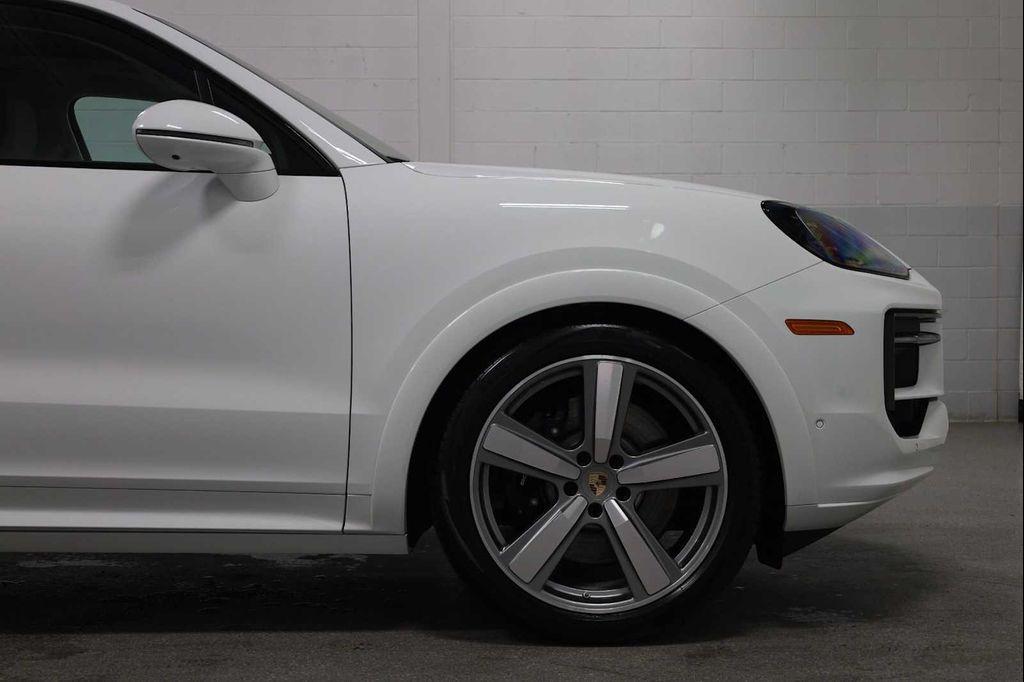 new 2025 Porsche Cayenne car, priced at $165,075
