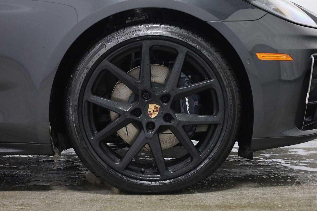 new 2026 Porsche Panamera car, priced at $149,600