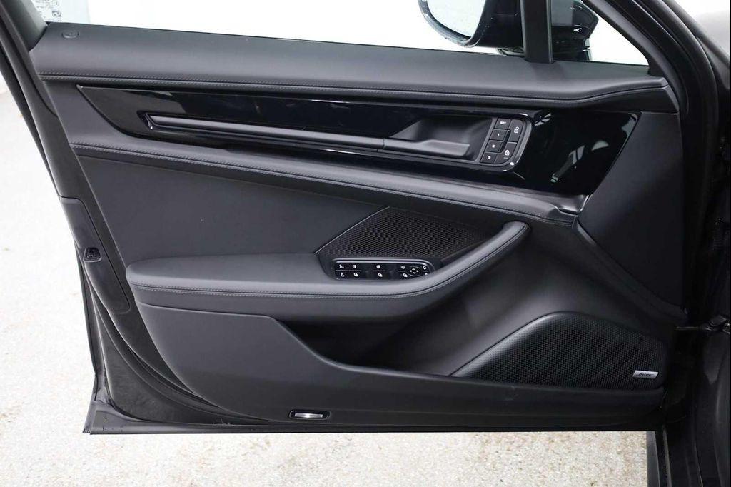 new 2026 Porsche Panamera car, priced at $149,600