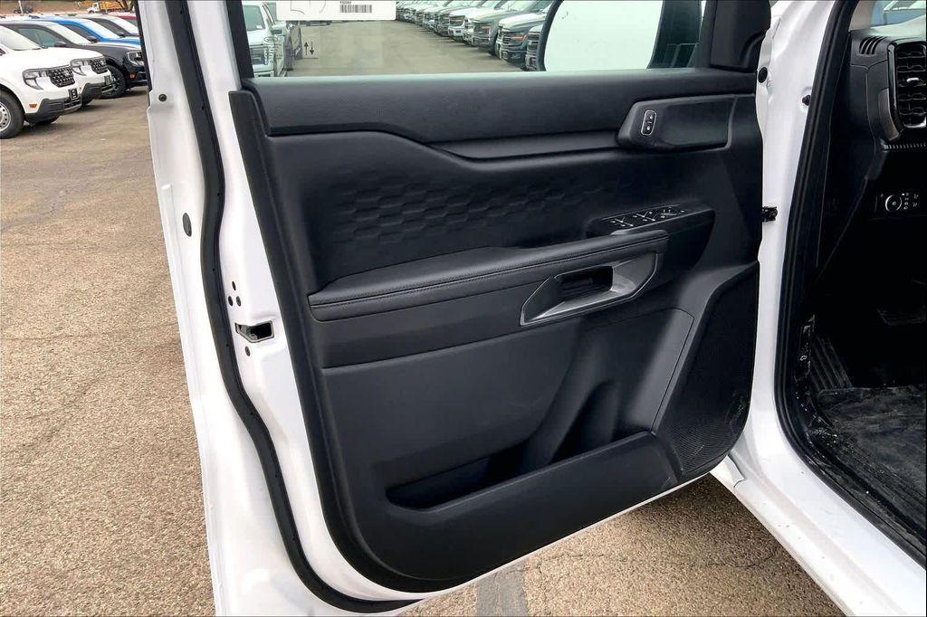 new 2025 Ford Ranger car, priced at $39,822