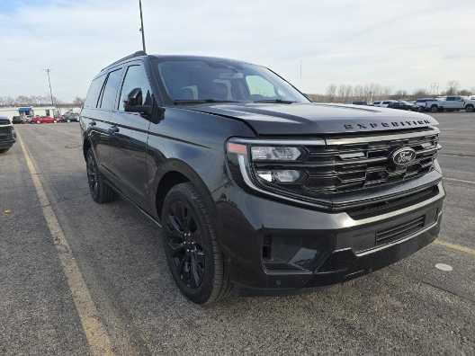 used 2025 Ford Expedition car, priced at $72,971