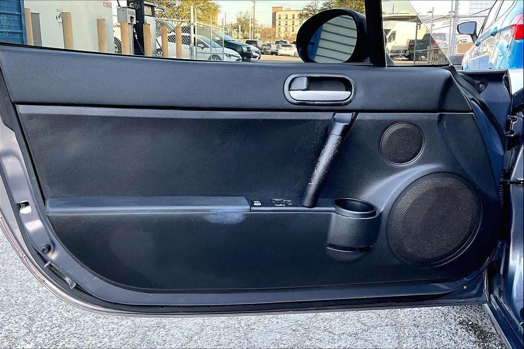 used 2007 Mazda MX-5 Miata car, priced at $10,971