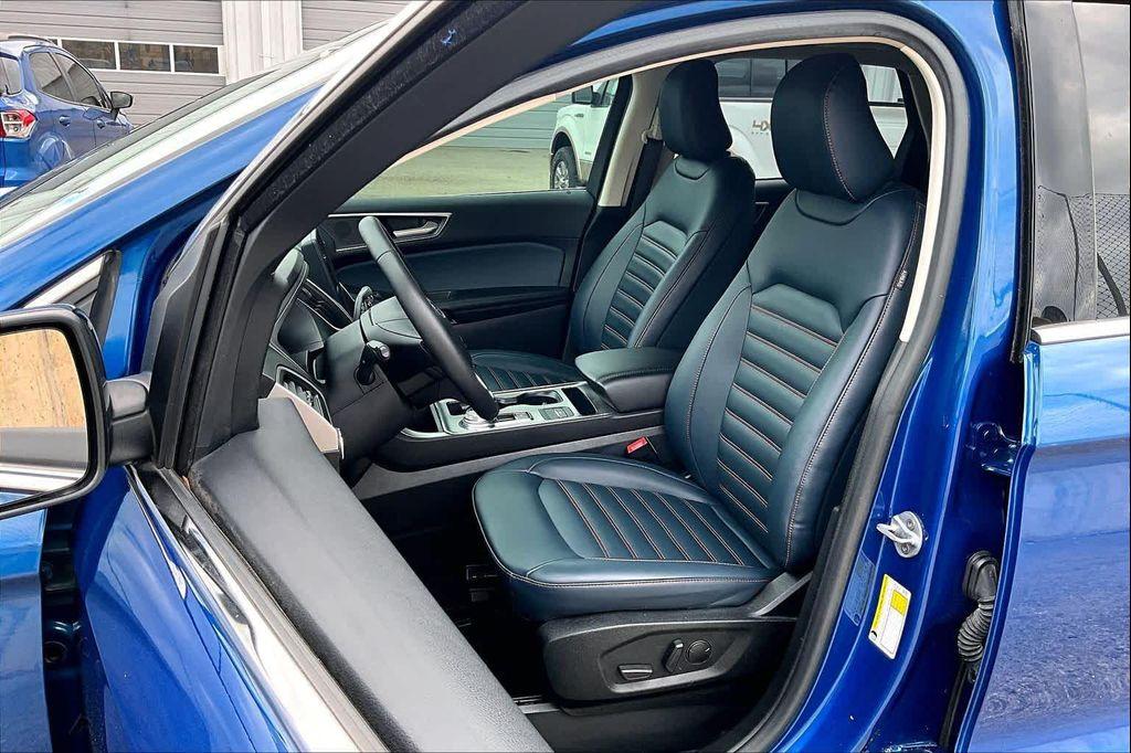 used 2022 Ford Edge car, priced at $22,982