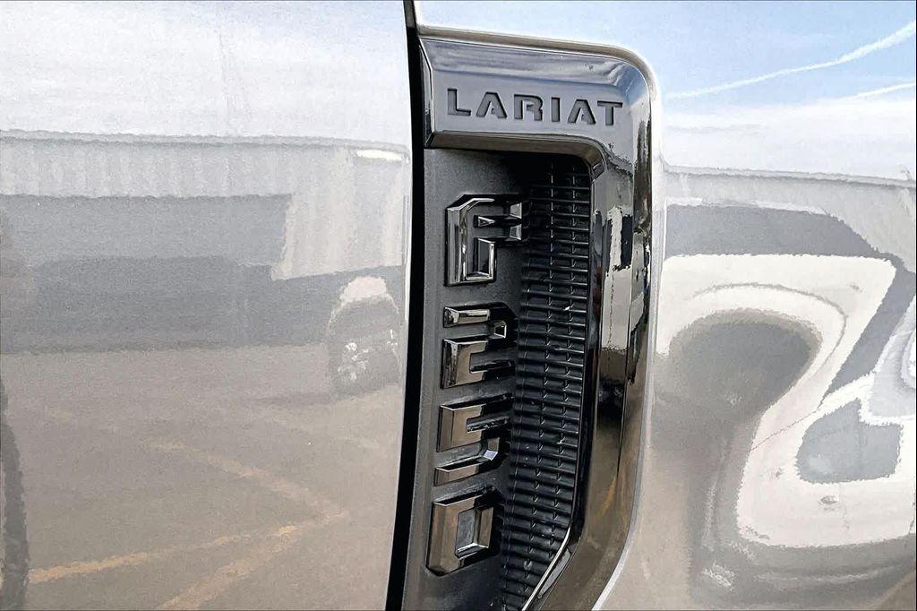 used 2022 Ford F-250 car, priced at $48,971