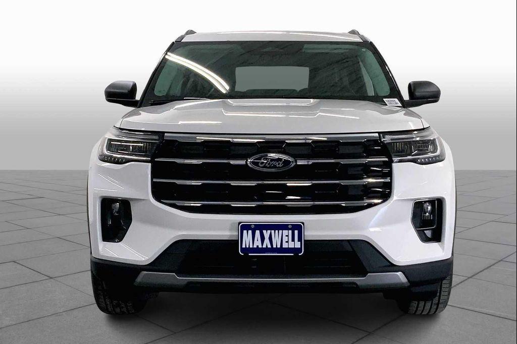 new 2025 Ford Explorer car, priced at $44,460