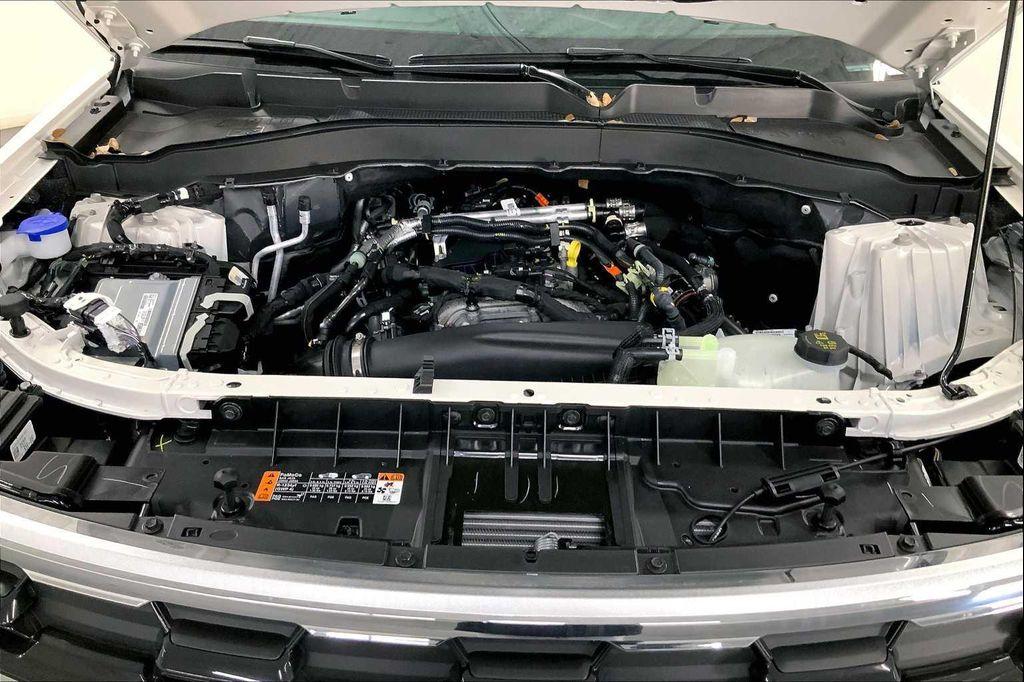 new 2025 Ford Explorer car, priced at $44,460