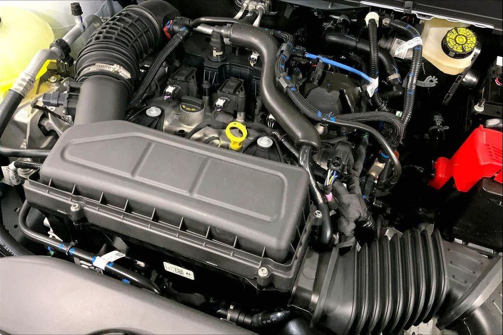 new 2025 Ford Bronco Sport car, priced at $33,585