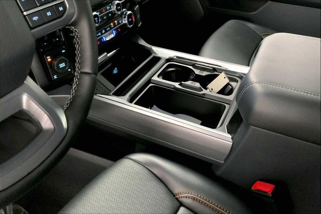 new 2025 Ford F-250 car, priced at $82,546