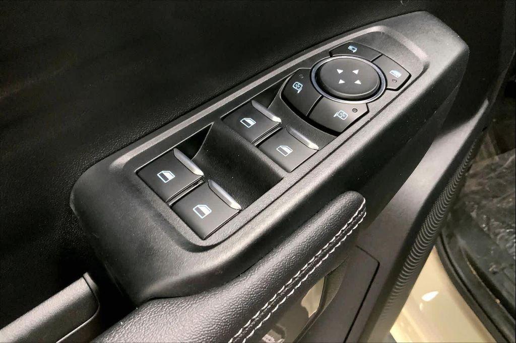 new 2025 Ford Ranger car, priced at $32,814