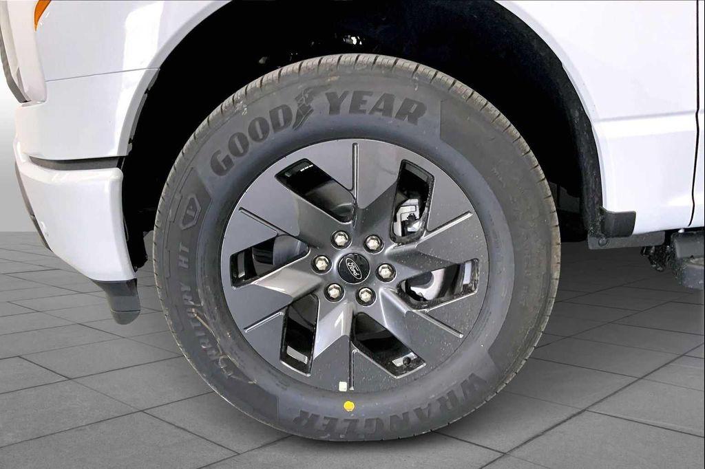 new 2025 Ford F-150 Lightning car, priced at $60,462