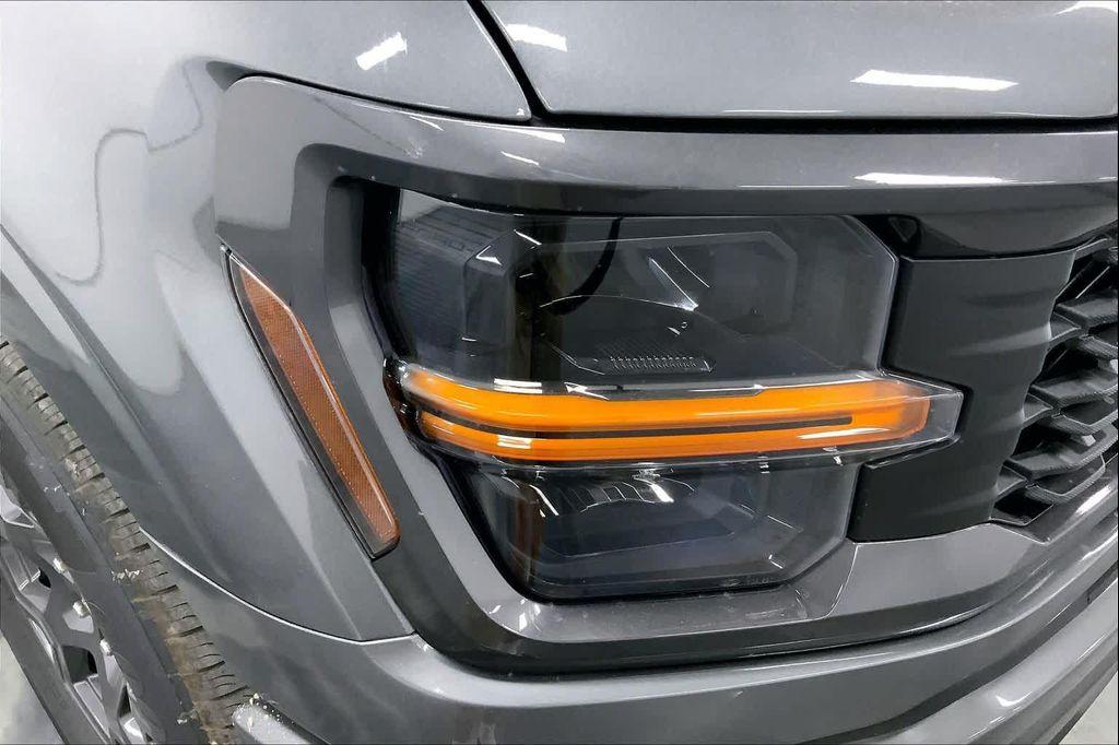 new 2026 Ford F-150 car, priced at $47,550