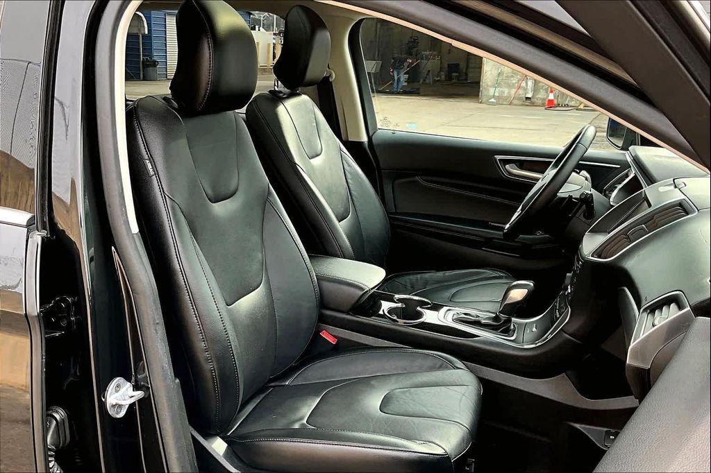 used 2015 Ford Edge car, priced at $11,981