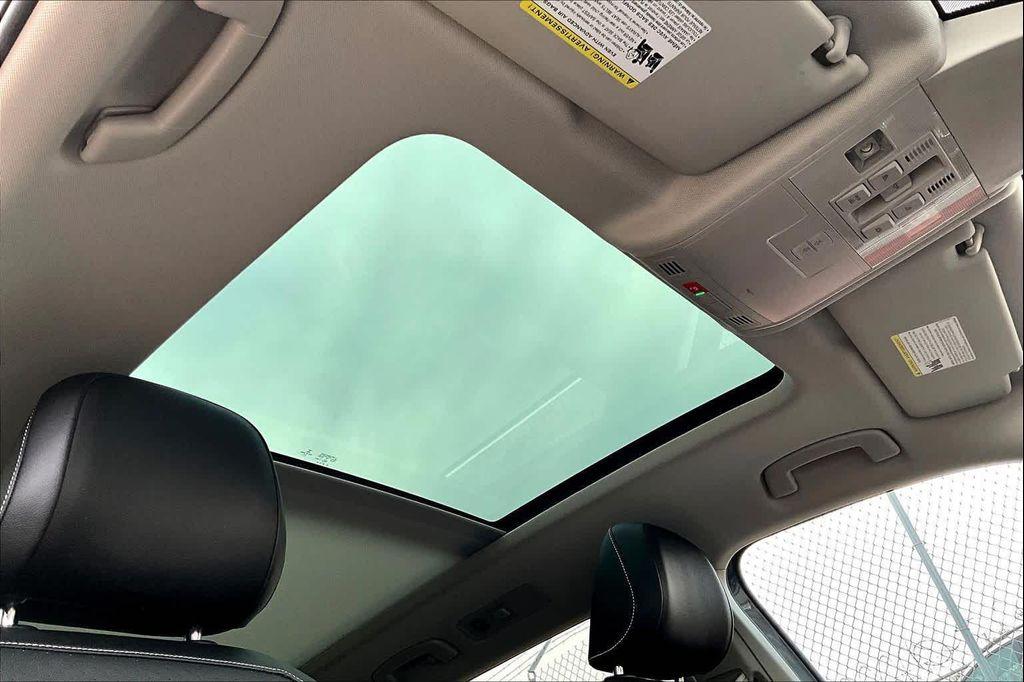 used 2022 Volkswagen Tiguan car, priced at $17,984