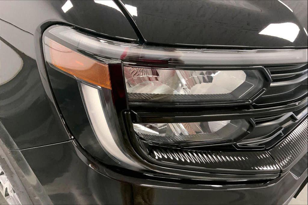 new 2026 Ford Expedition car, priced at $66,485