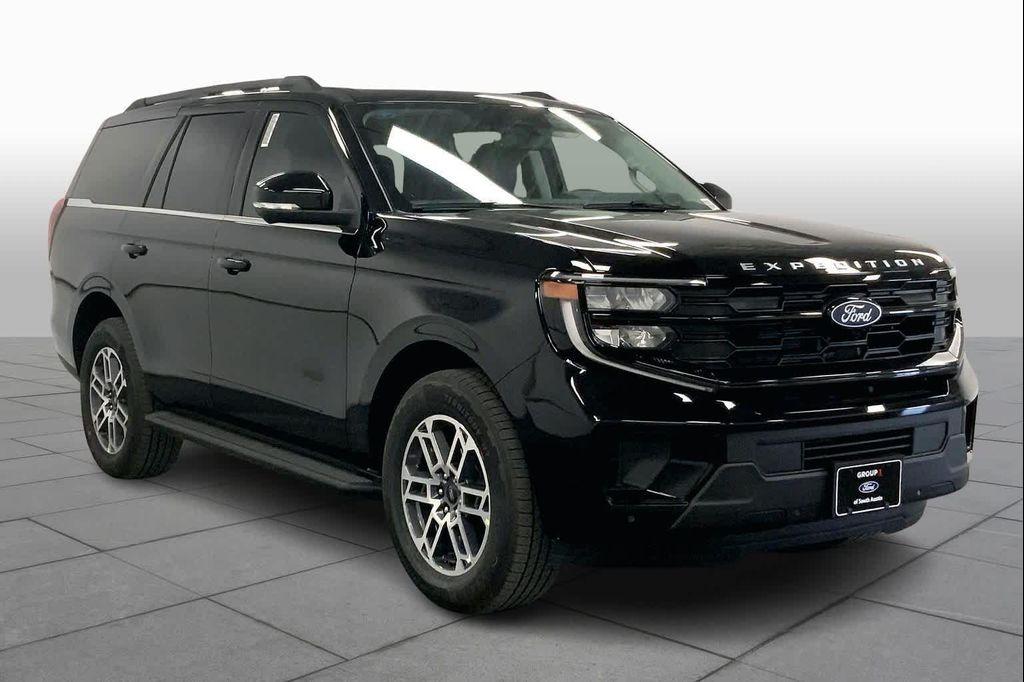 new 2026 Ford Expedition car, priced at $66,710