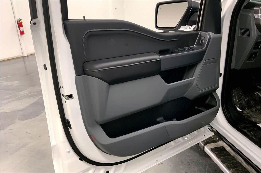 new 2026 Ford F-150 car, priced at $52,822