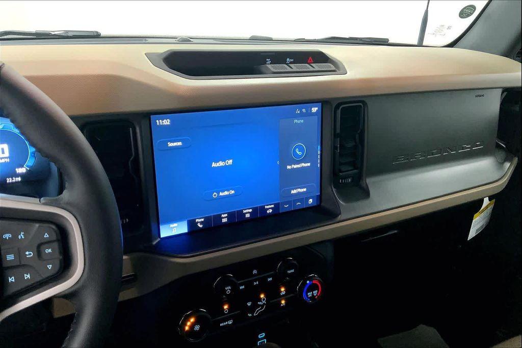 new 2025 Ford Bronco car, priced at $44,425