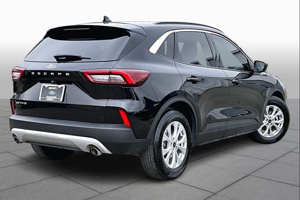 used 2023 Ford Escape car, priced at $19,982