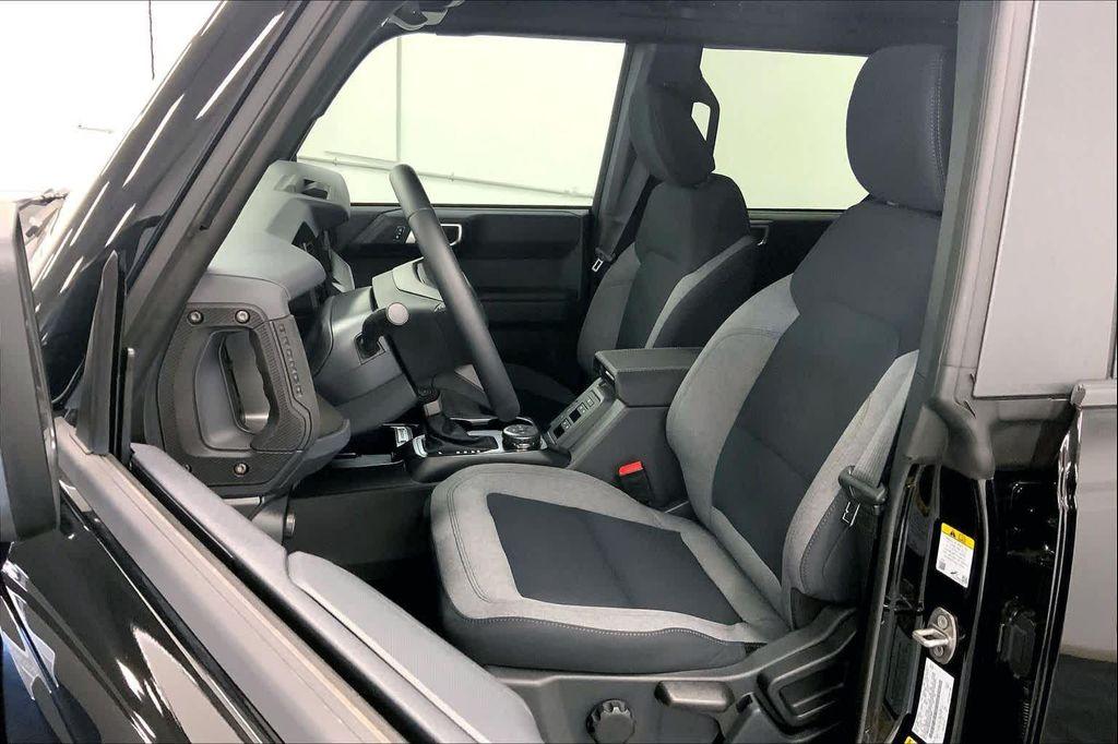 new 2025 Ford Bronco car, priced at $41,012