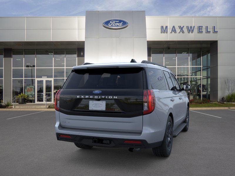 new 2025 Ford Expedition car, priced at $70,340