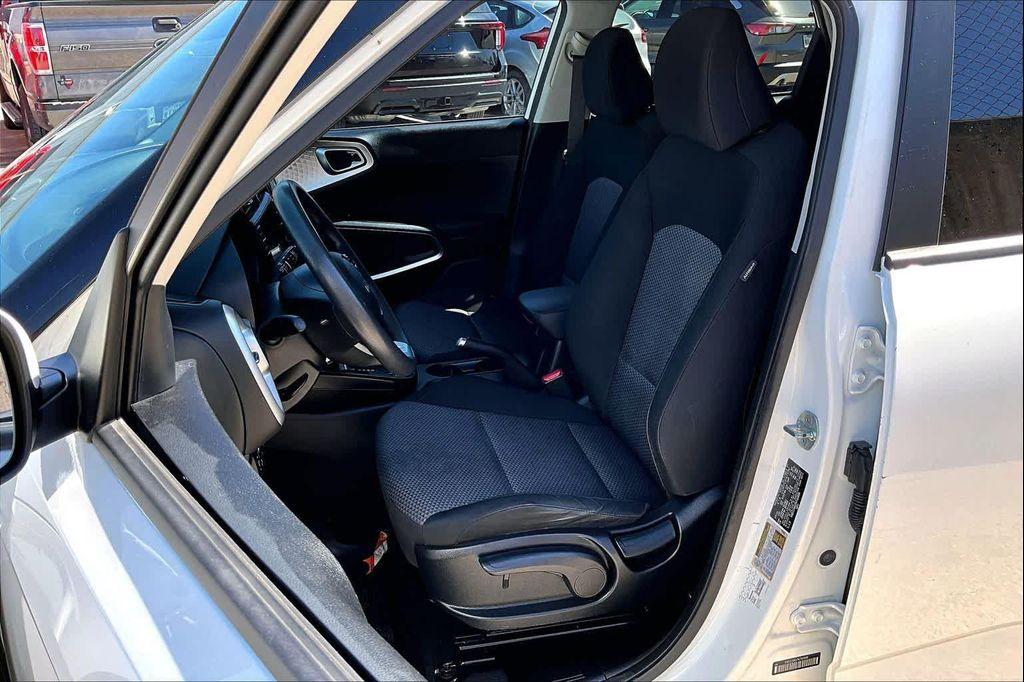 used 2022 Kia Soul car, priced at $15,582