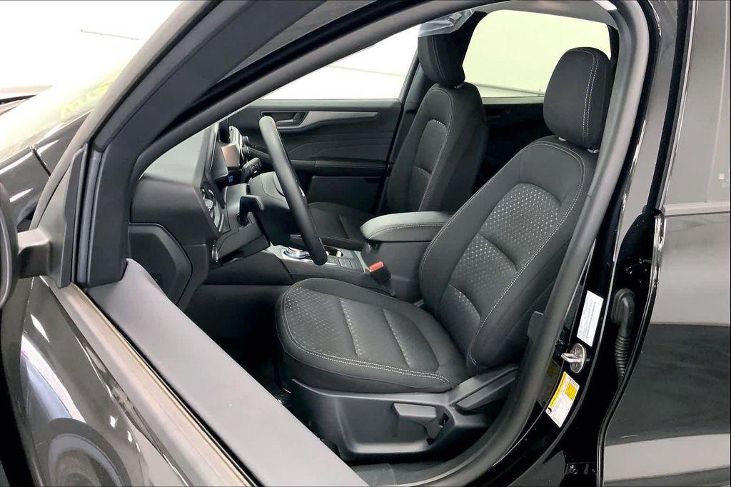 new 2026 Ford Escape car, priced at $28,548