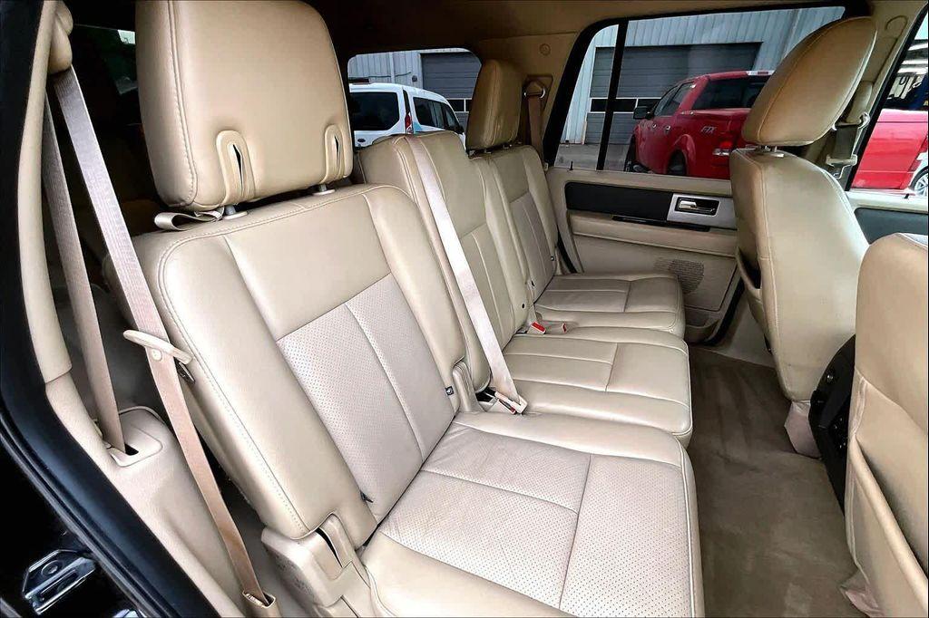 used 2014 Ford Expedition car, priced at $13,971
