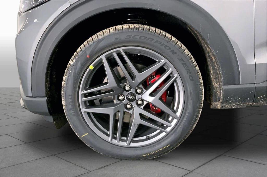 new 2026 Ford Explorer car, priced at $55,825