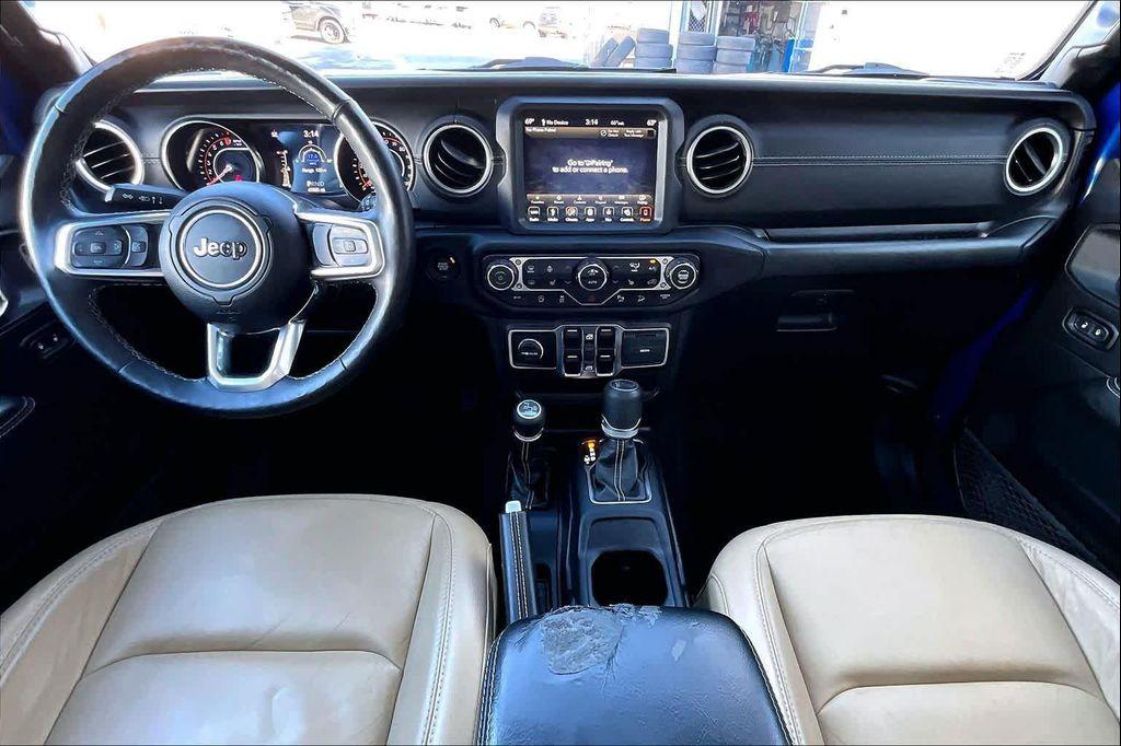 used 2019 Jeep Wrangler Unlimited car, priced at $26,971