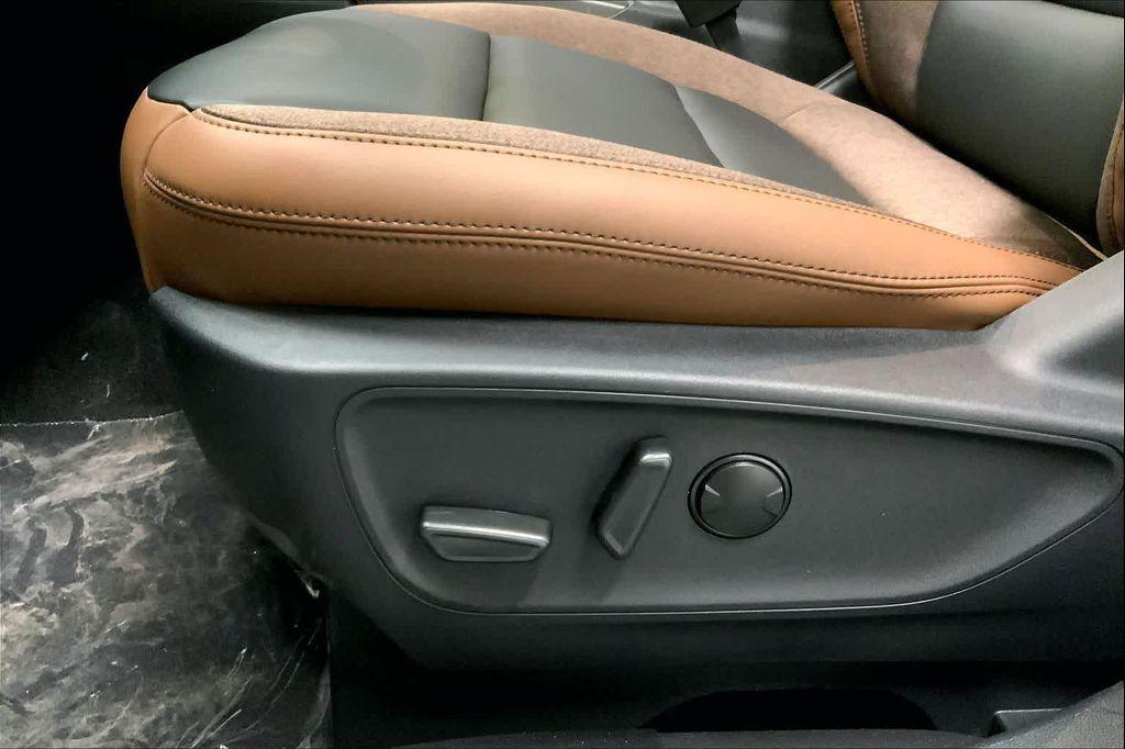 new 2025 Ford Bronco Sport car, priced at $33,988