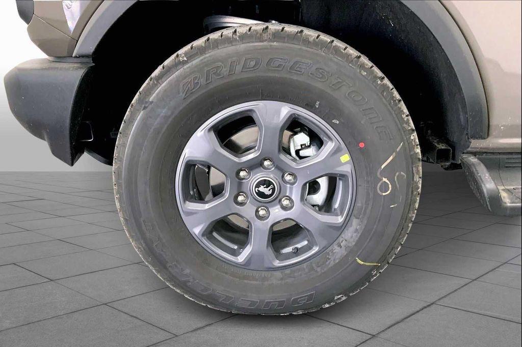 new 2025 Ford Bronco car, priced at $42,463
