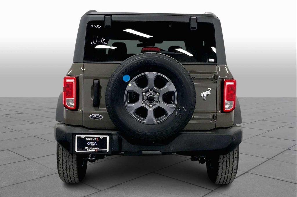 new 2025 Ford Bronco car, priced at $42,463