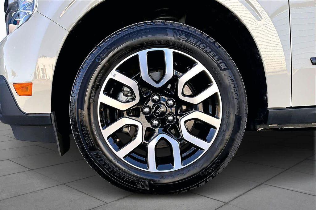 used 2024 Ford Maverick car, priced at $31,971