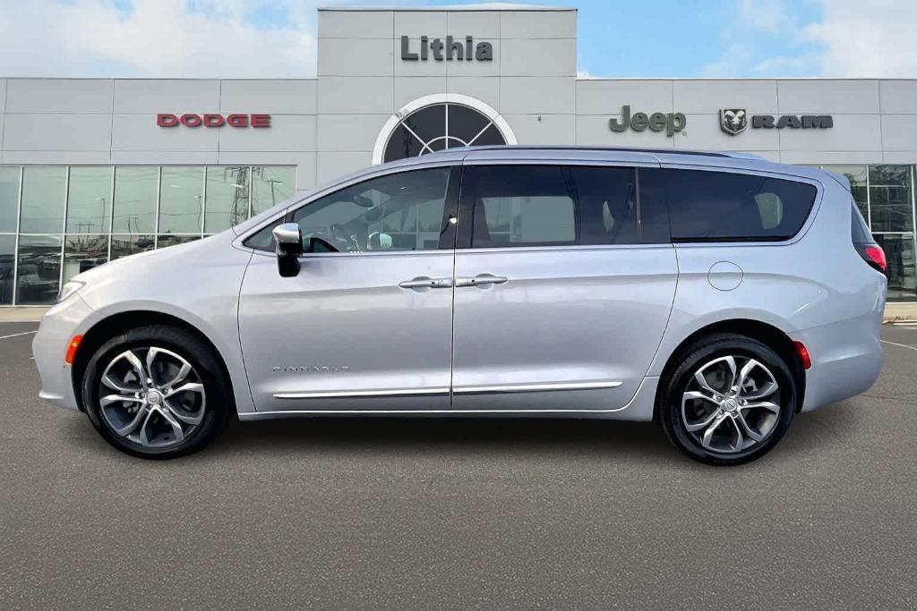 new 2026 Chrysler Pacifica car, priced at $57,531