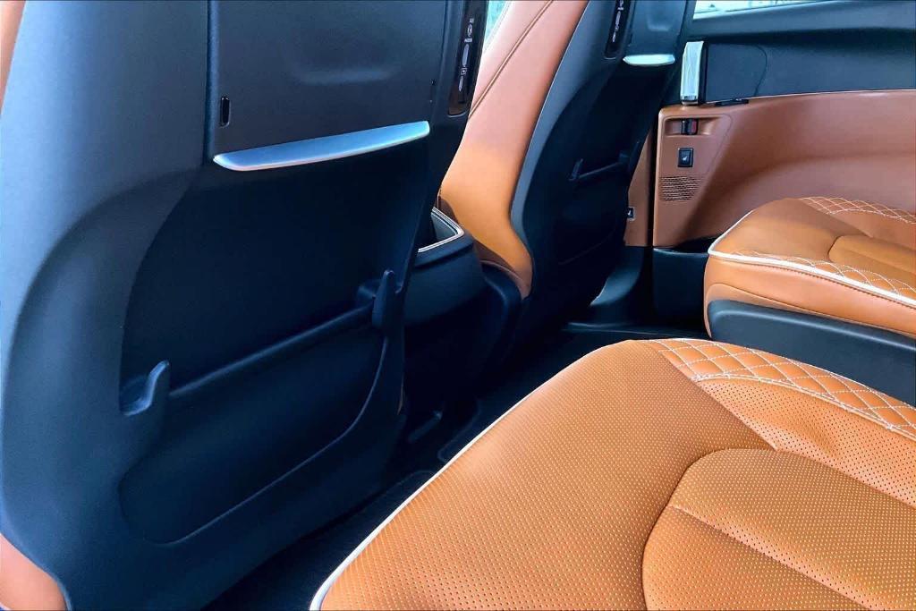 new 2026 Chrysler Pacifica car, priced at $57,531