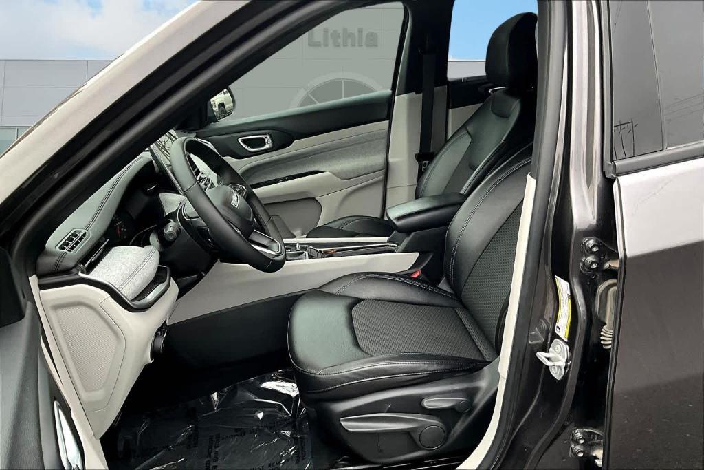 used 2024 Jeep Compass car, priced at $19,995