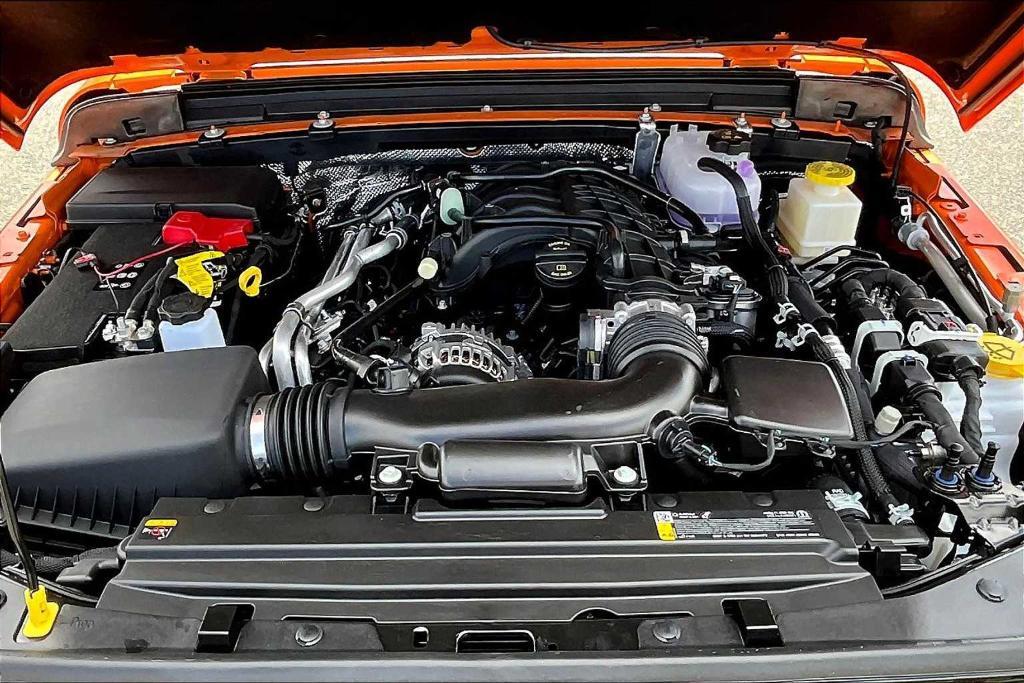 new 2025 Jeep Gladiator car, priced at $47,158