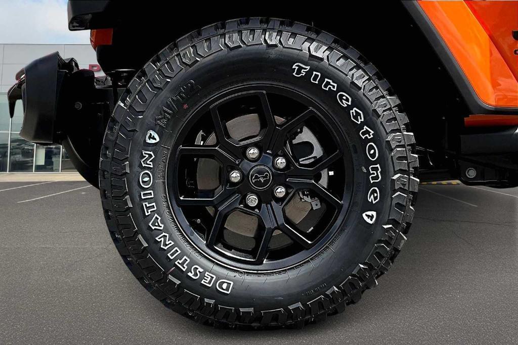 new 2025 Jeep Gladiator car, priced at $47,158