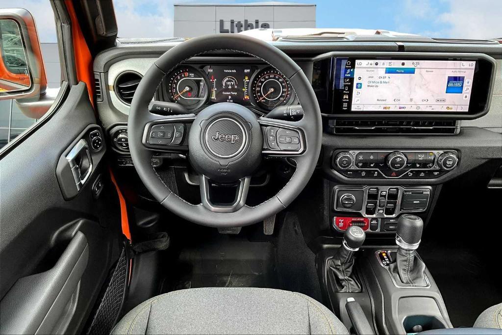 new 2025 Jeep Gladiator car, priced at $47,158