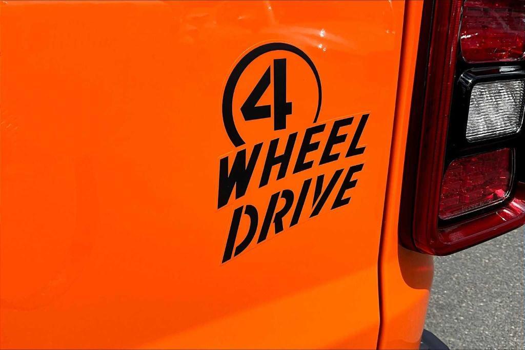 new 2025 Jeep Gladiator car, priced at $47,158