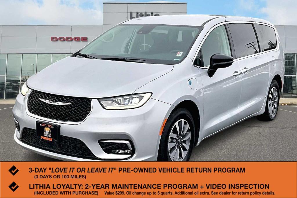 used 2024 Chrysler Pacifica Hybrid car, priced at $29,995