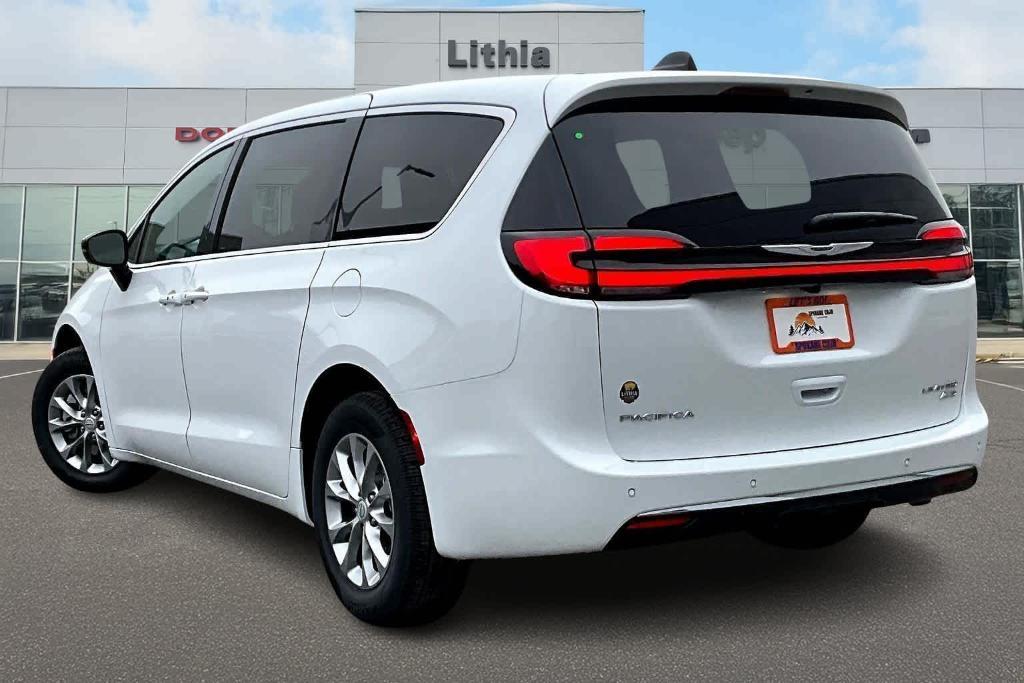 new 2026 Chrysler Pacifica car, priced at $54,460
