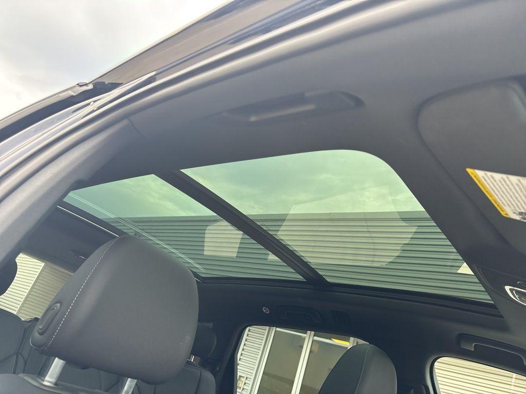 used 2025 Audi Q7 car, priced at $49,996