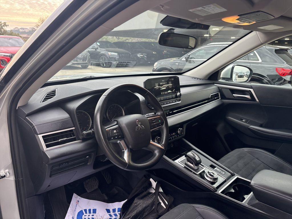 used 2024 Mitsubishi Outlander car, priced at $20,891