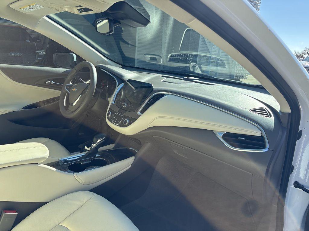 used 2024 Chevrolet Malibu car, priced at $19,993